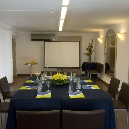 Subur 3* Сіджас