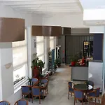 Subur Hotel 3*