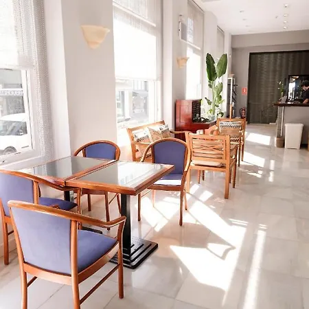Hotel Subur