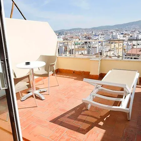 Subur Готель 3*